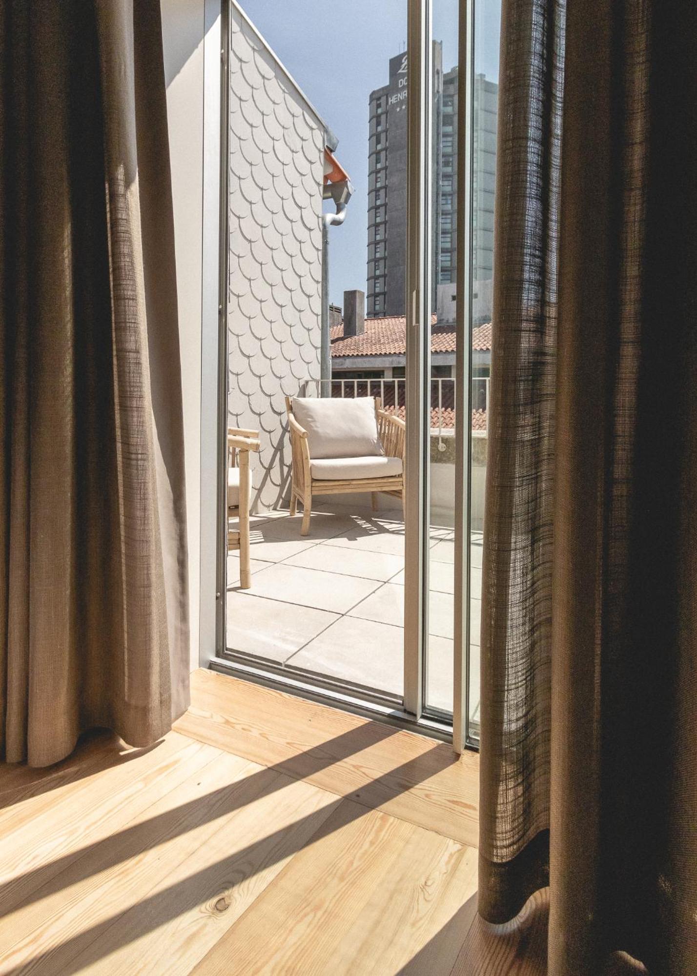 Village Aparthotel By Boa OOporto Habitación foto A sliding door